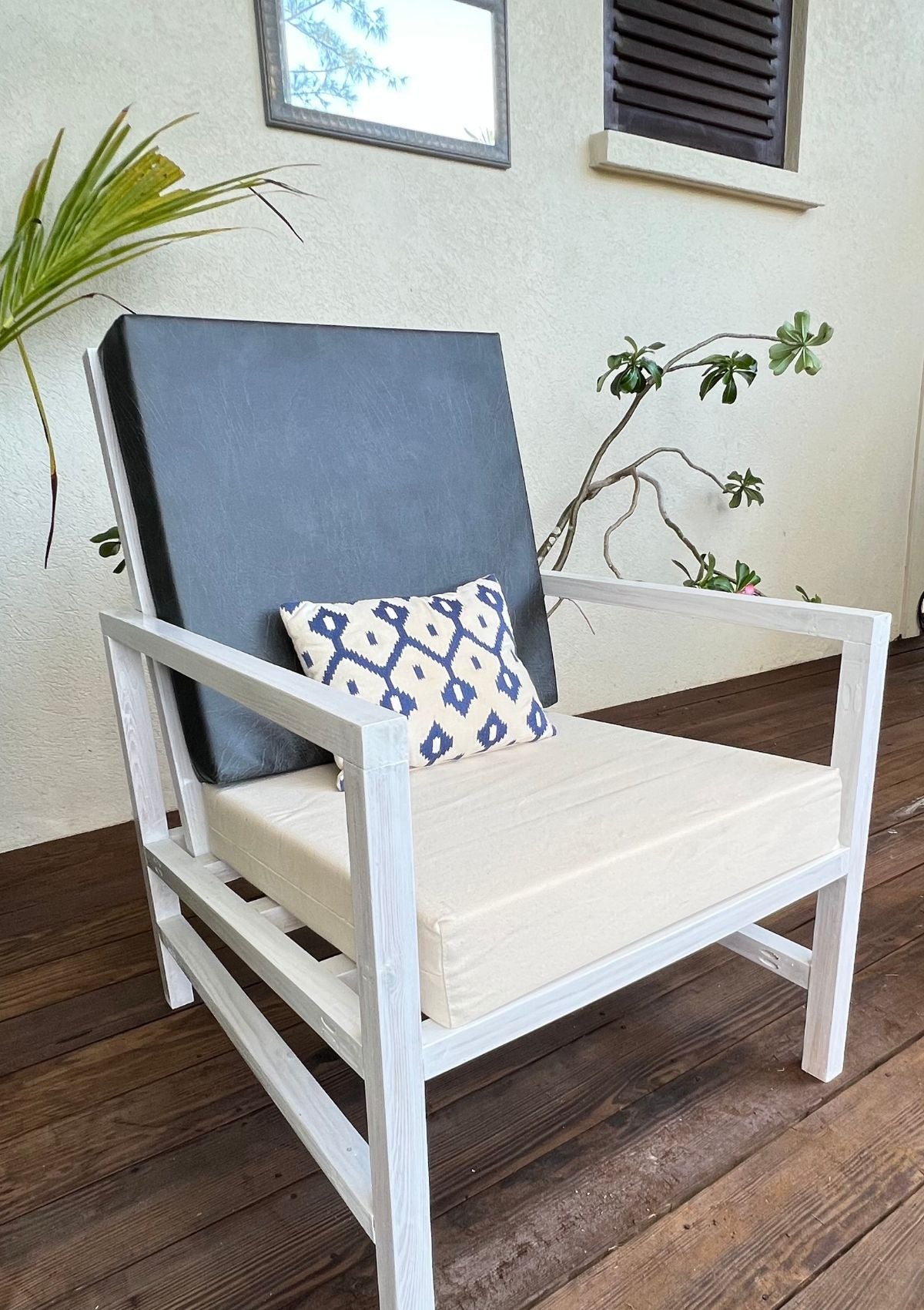 Handmade Modern Outdoor Lounge Chair - Slimline